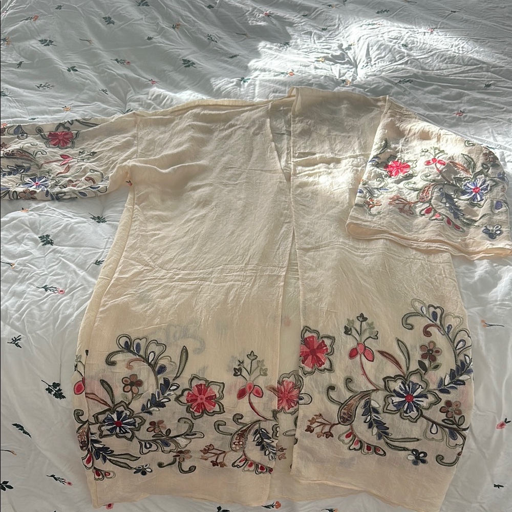 Floral Embroidered Beige Cardigan
